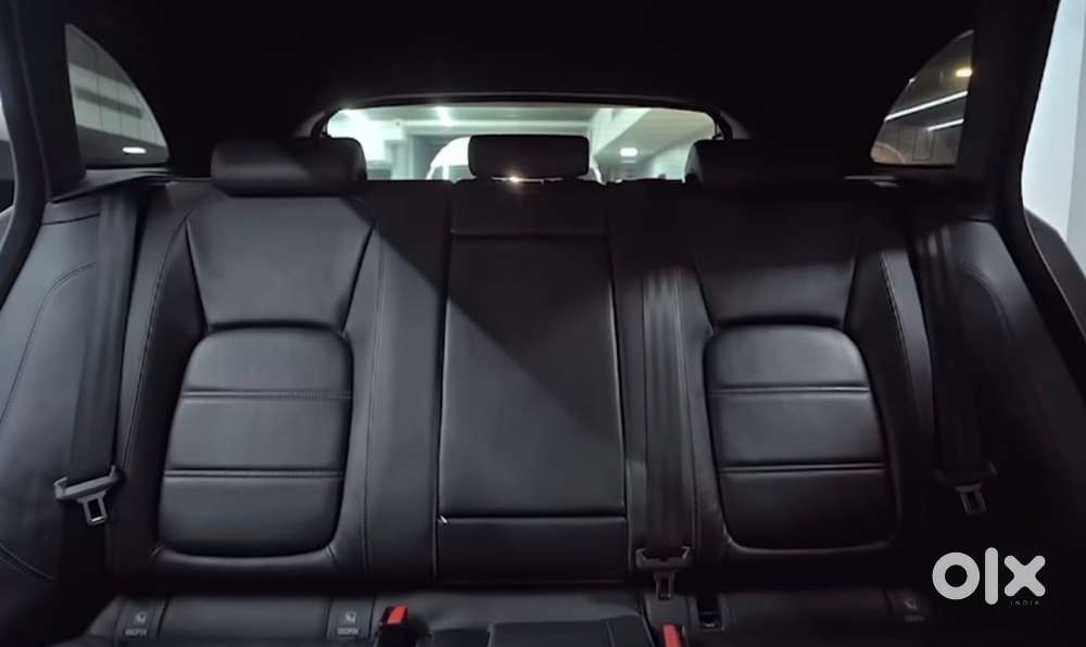 Jaguar Fpace Full Black In Neat And Perfect Condition