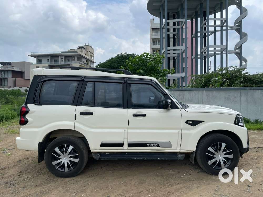 Mahindra Scorpio S5, 2018, Diesel