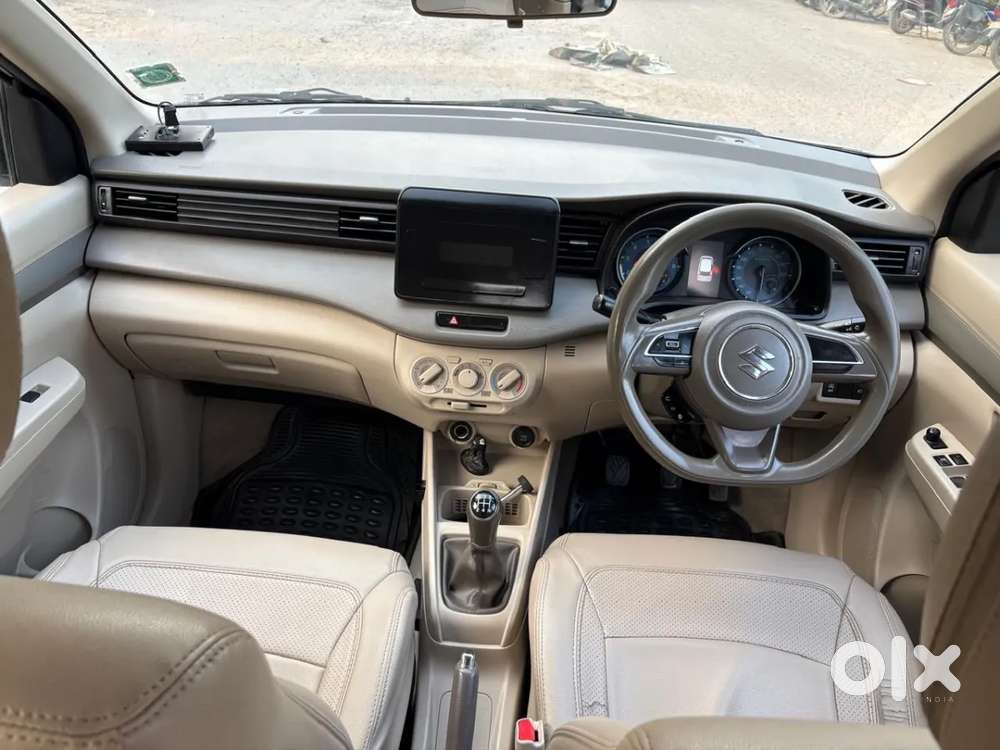 Maruti Suzuki Ertiga 1.5 Vxi, 2021, Petrol