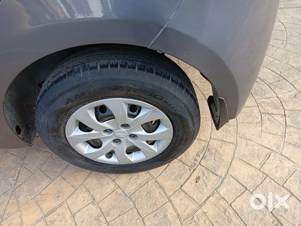 Hyundai Diesel Manual 2016 Car