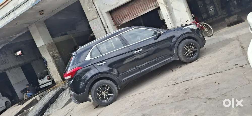 Hyundai Creta1.4 E Plus Diesel Black Colour 15 November 2018