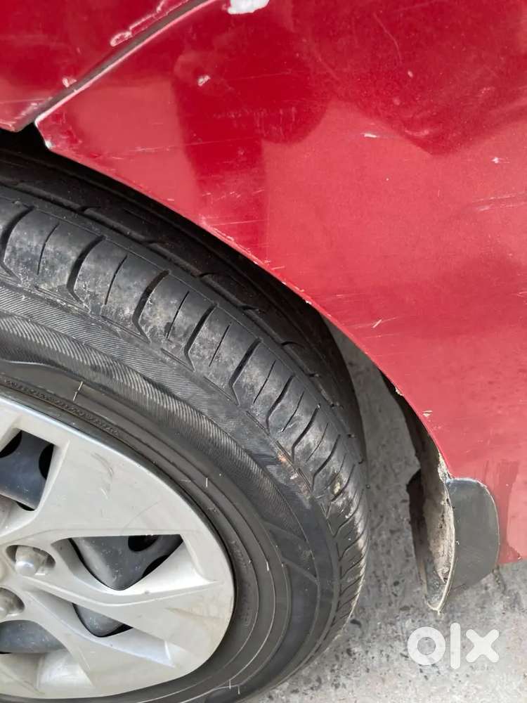 Hyundai Xcent Petrol 2015