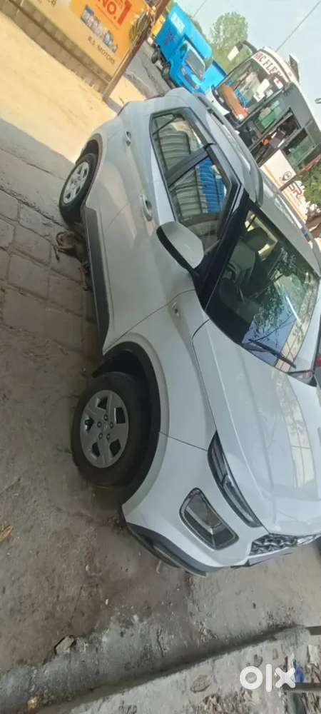 Hyundai Venue Model 2021 Manual