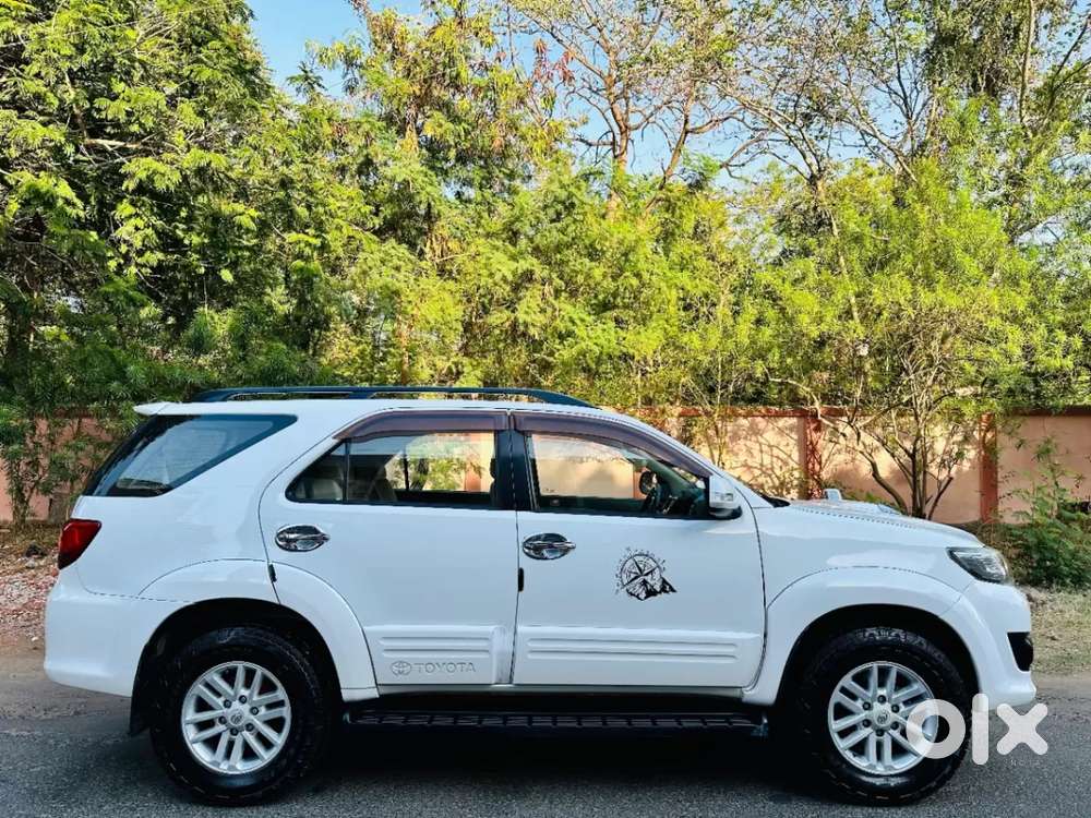 Toyota Fortuner, 2013, Diesel