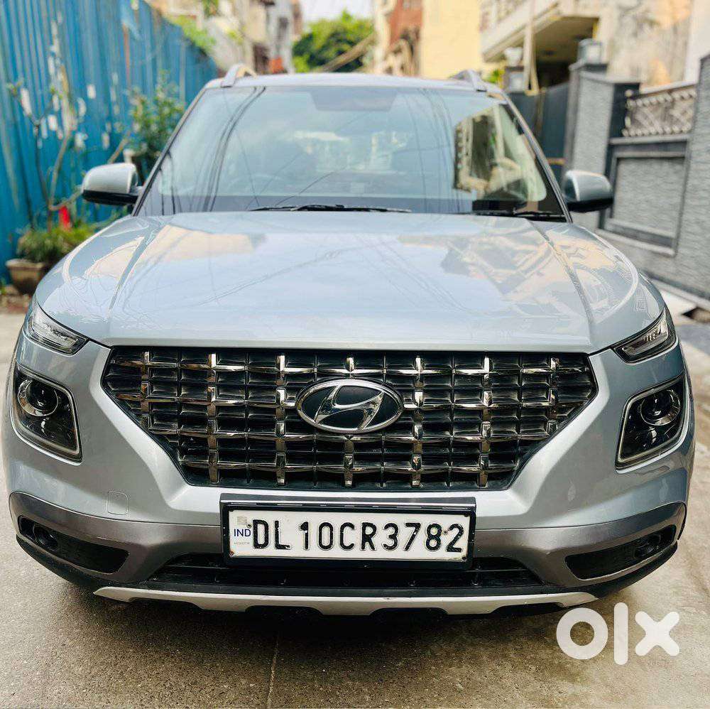 Hyundai Venue 1.2 S Plus, 2022, Petrol