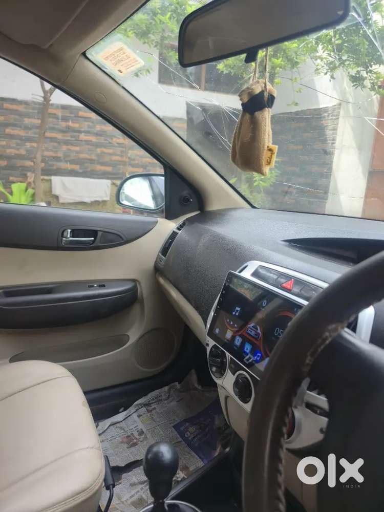 Hyundai I20 Sportz Petrol 2013
