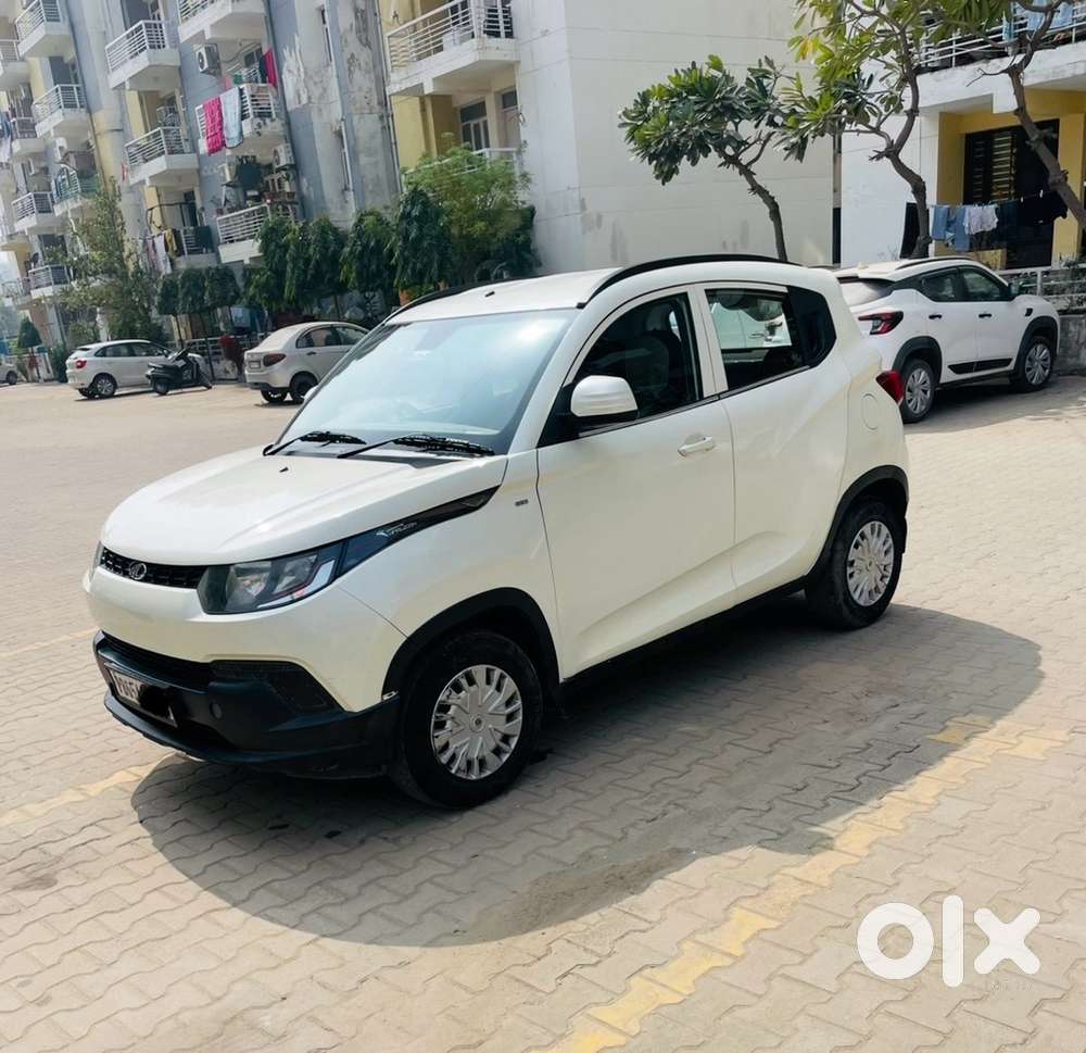Mahindra Kuv100 K4+, 6 Seater (2017nov) Petrol