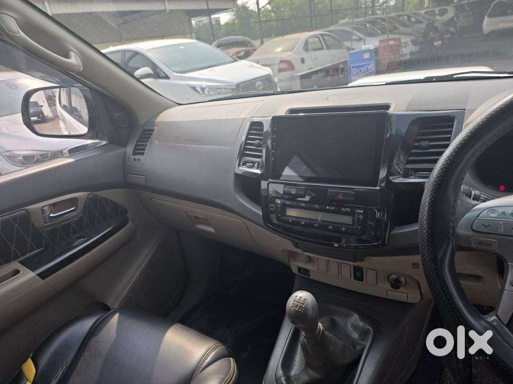 Toyota Fortuner 3.0 4x2 Mt, 2012, Diesel