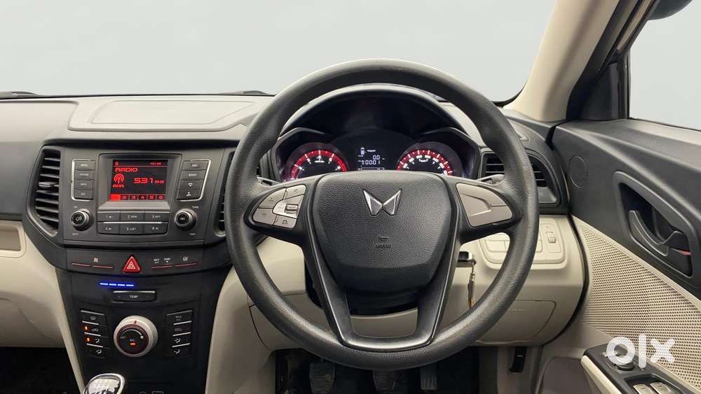 Mahindra Xuv300 W6, 2023, Petrol