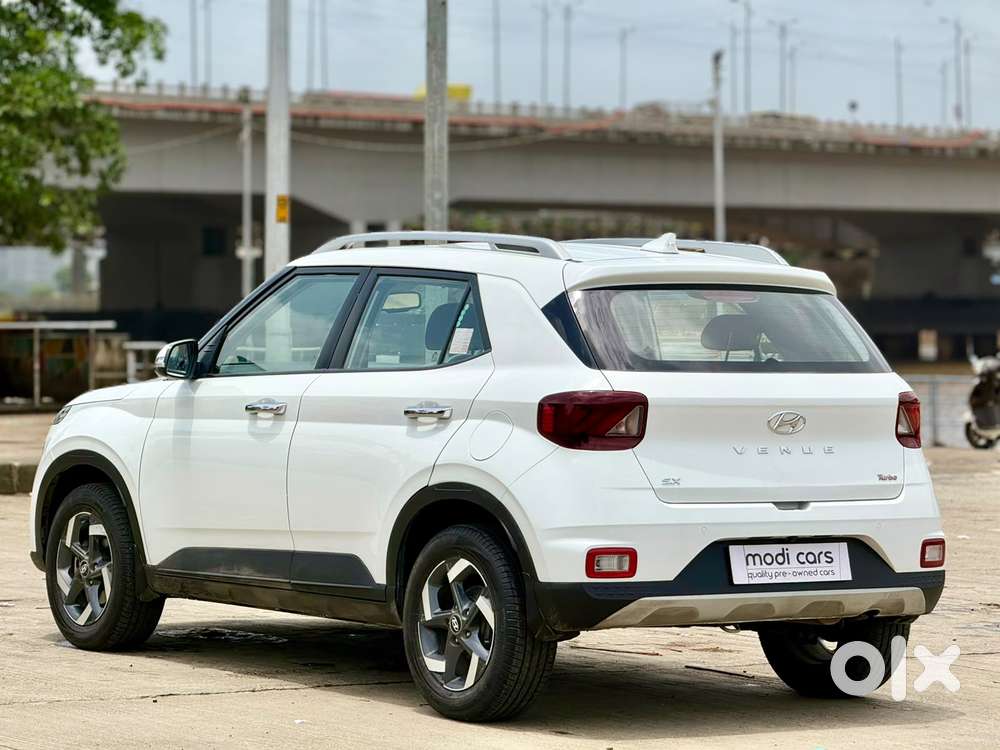 Hyundai Venue Sx Plus Turbo Dct, 2019, Petrol