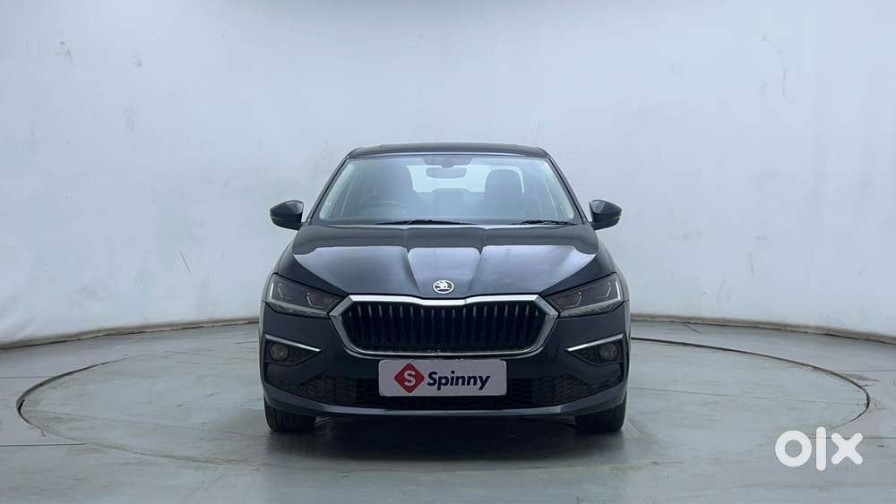 Skoda Slavia Style 1.0l Tsi At, 2022, Petrol