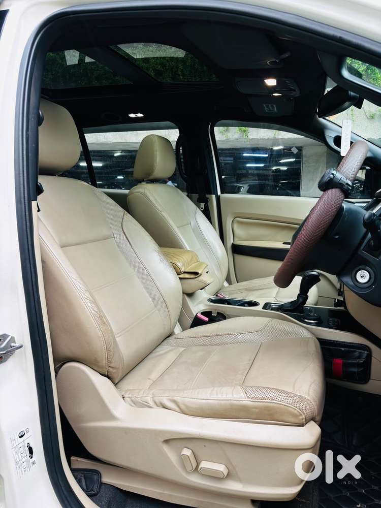 Ford Endeavour 3.2 Titanium At 4x4, 2016, Diesel