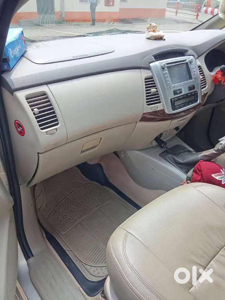 Toyota Innova 2013 Diesel Well Maintained