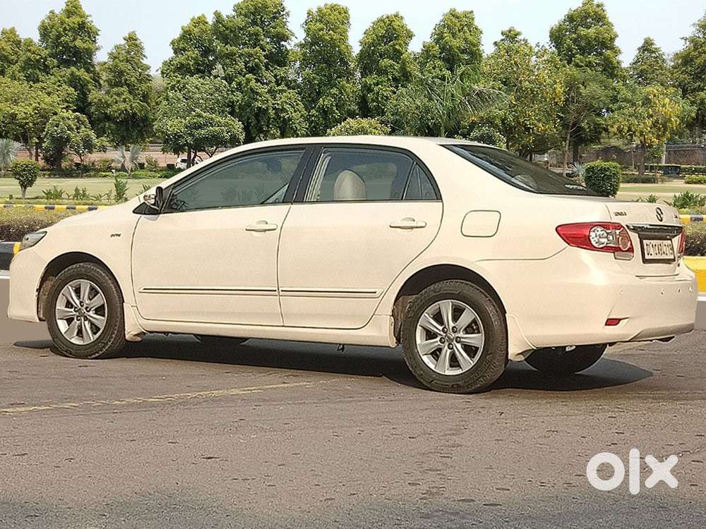 Toyota Corolla Altis Vl, 2013, Petrol