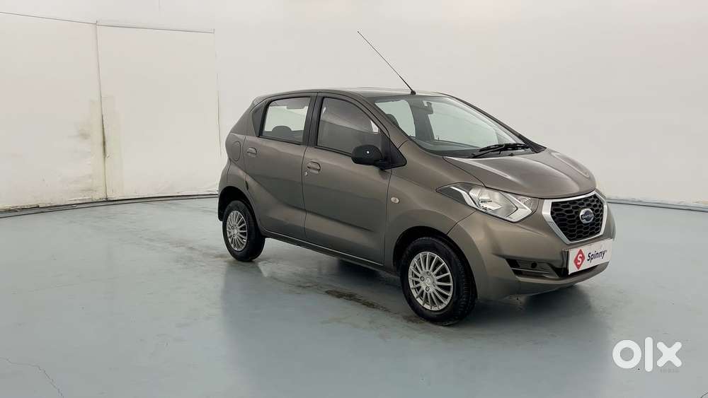 Datsun Redigo T Option, 2016, Petrol