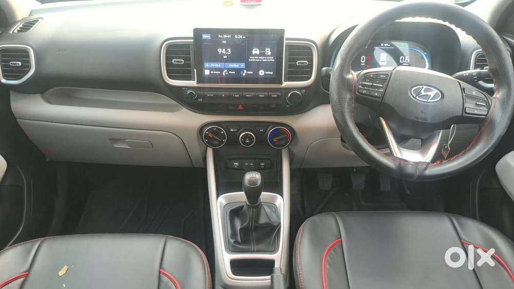 Hyundai Venue 1.2 S (o), 2025, Petrol