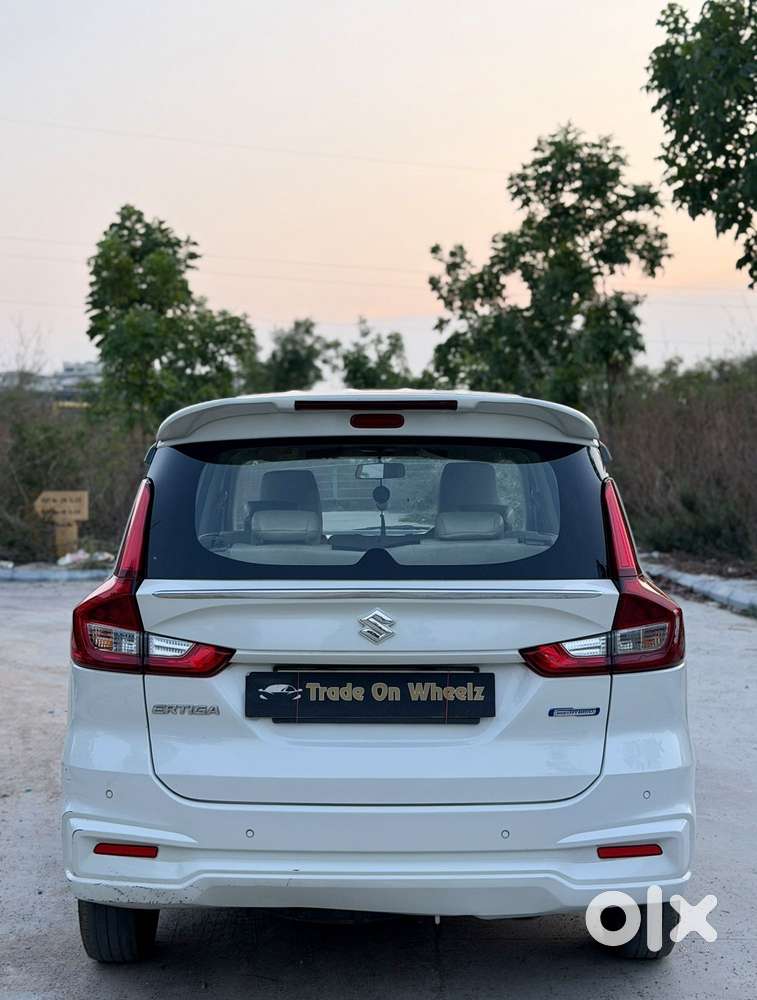 Maruti Suzuki Ertiga Vxi Shvs, 2023, Petrol