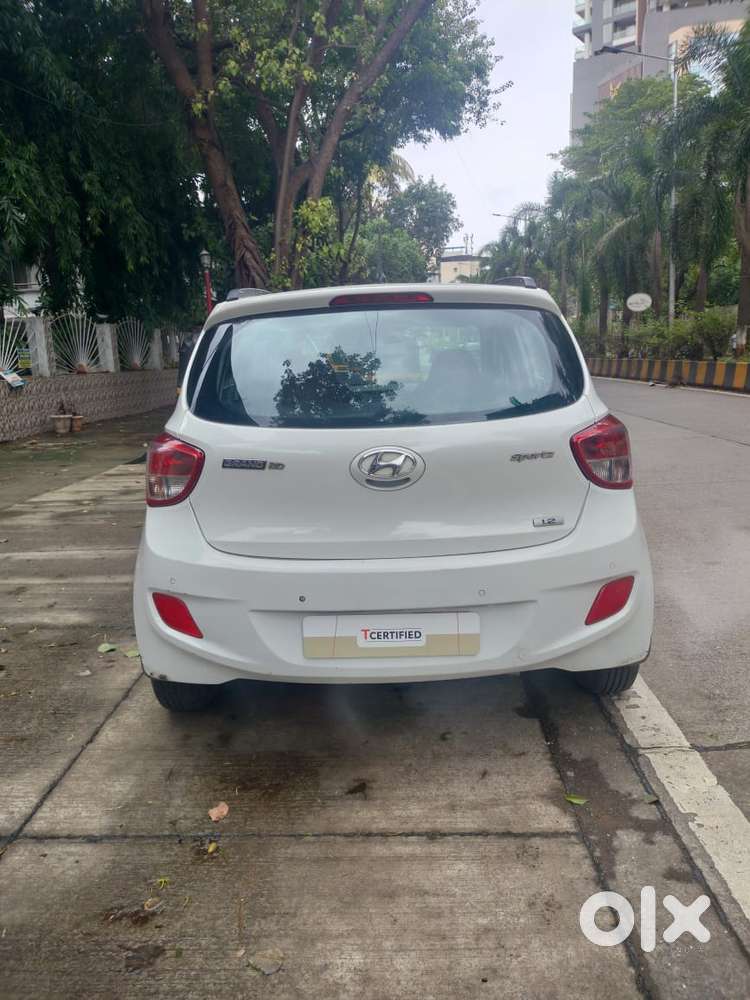 Hyundai Grand I10 Sportz, 2015, Petrol