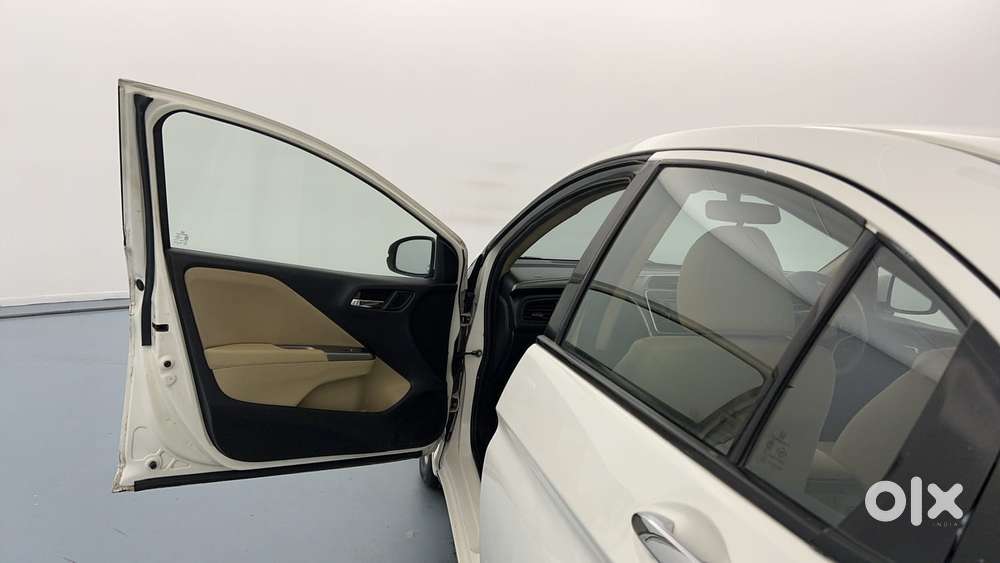Honda City I-vtec S, 2015, Petrol