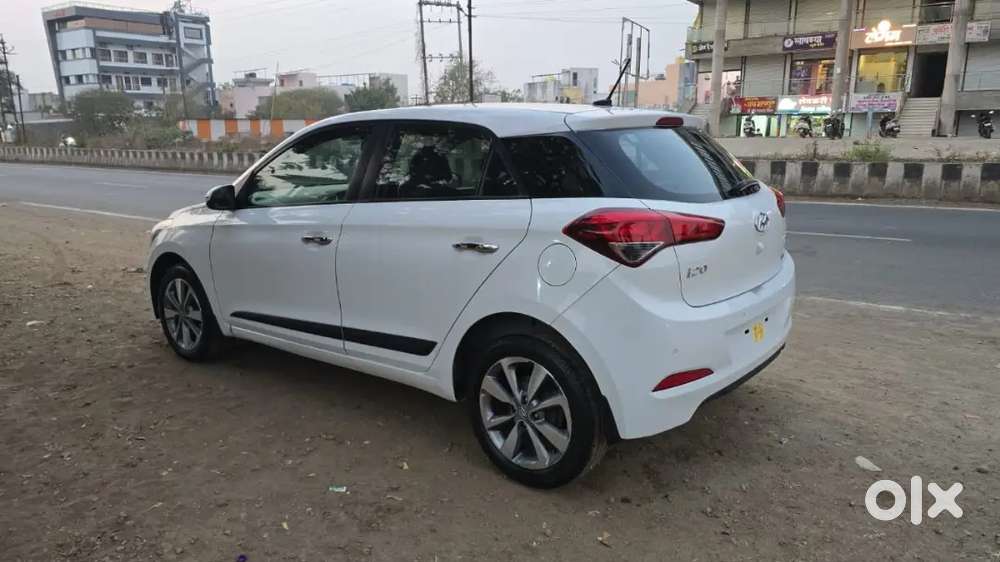 Fully Button Condition Non Accident Not Dent