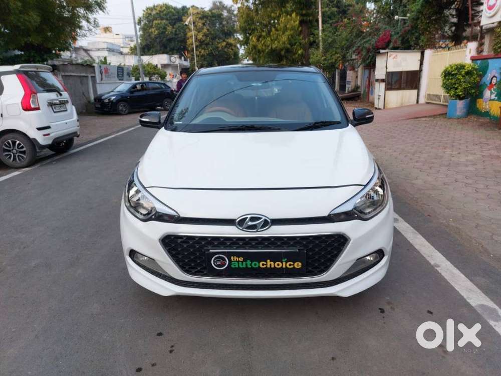 Hyundai I20 Sportz Plus Dual Tone, 2015, Diesel