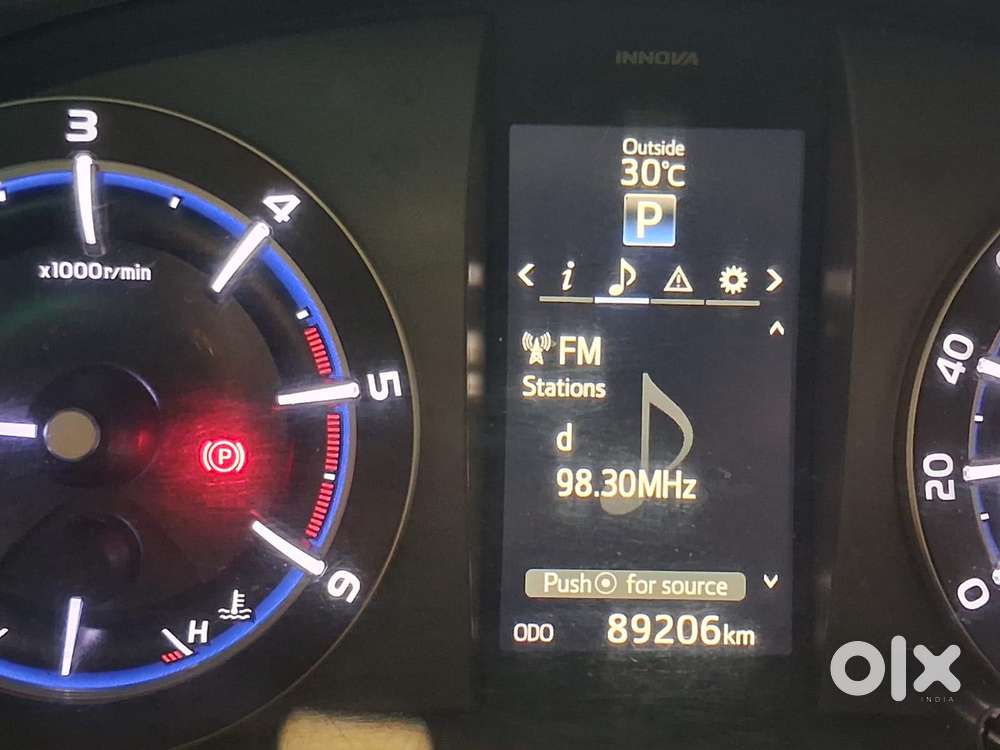 Toyota Innova Crysta [2020-ongoing] 2.4 Zx At 7 Str, 2022, Diesel