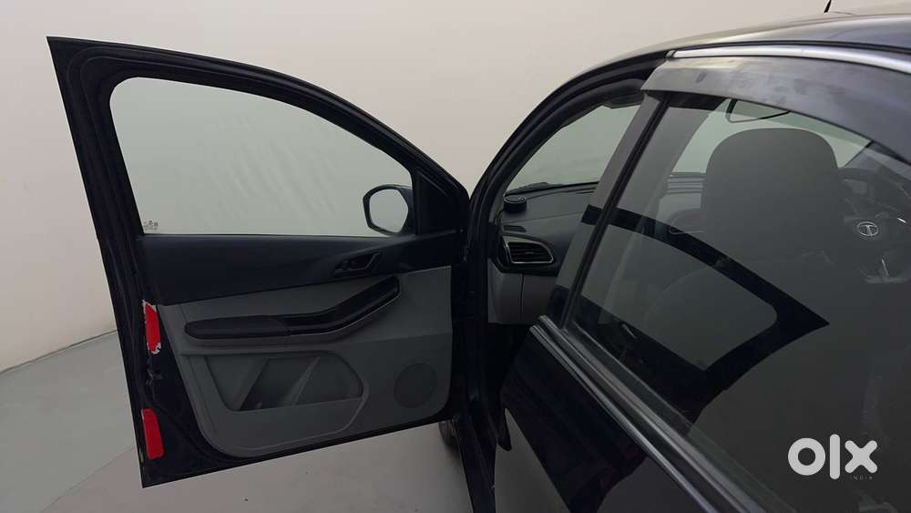 Tata Tiago 1.2 Revotron Xt Option, 2021, Petrol