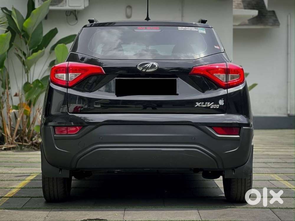 Mahindra Xuv300 W6, 2022, Petrol
