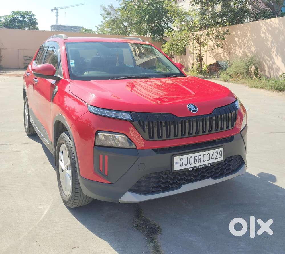 Skoda Kylaq Signature Plus, 2025, Petrol