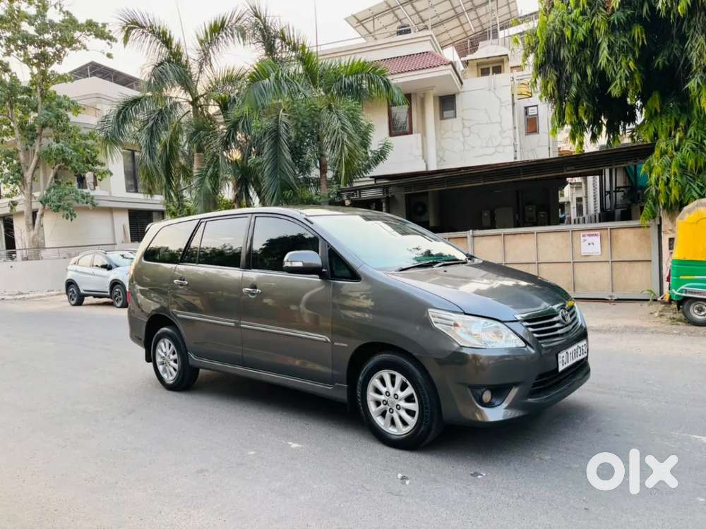 Toyota Innova 2.5 Vx 8 Str Bsiv, 2012, Diesel