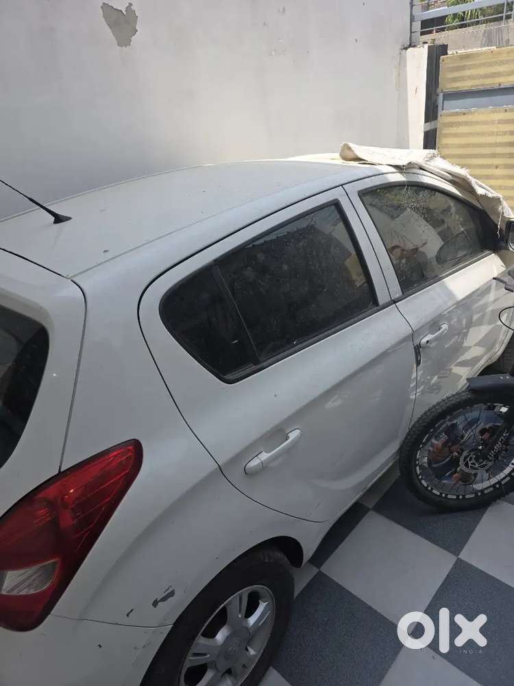 Non Accidental