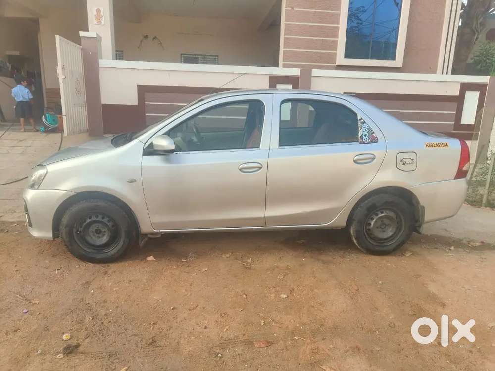 350000 Km Toyota Etios