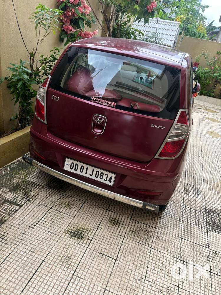 Hyundai I10 Sportz 2015 Petrol . 3 Brand New Tyres Installed Nearby
