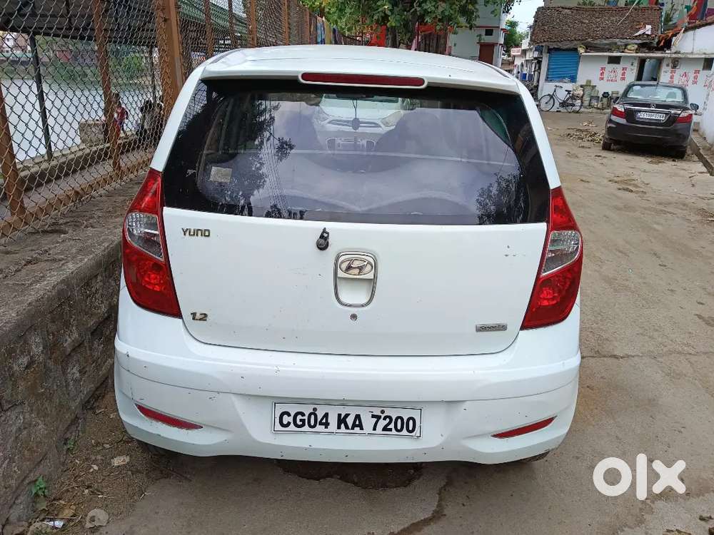 Hyundai I10 Sportz 2012