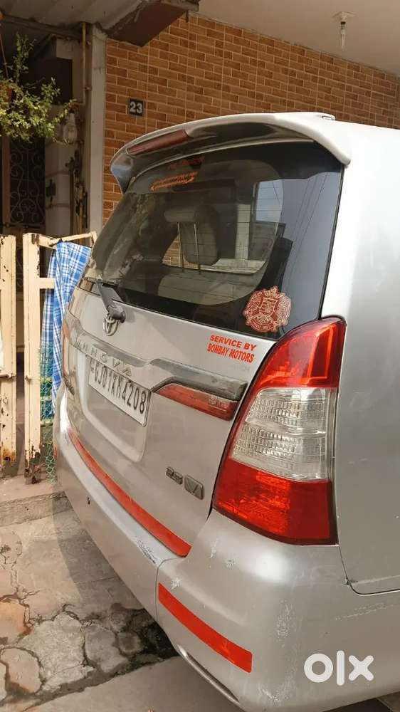 Toyota Innova 2011 Diesel Well Maintained