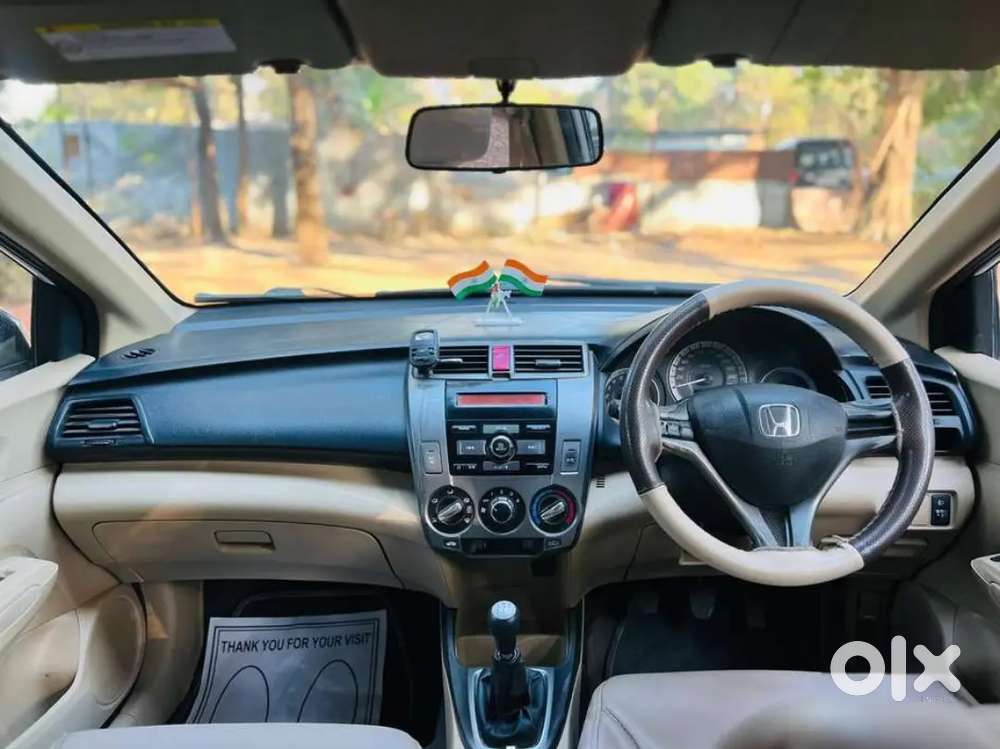 Doctor Driven Well Maintained Full Service Petrol Car