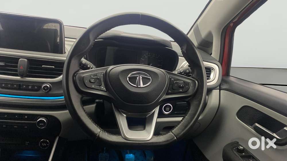 Tata Altroz Xz, 2020, Petrol