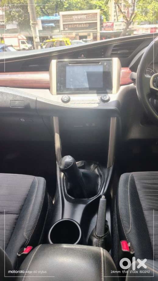 Toyota Innova Crysta 2.4 Vx Mt 8s, 2016, Diesel