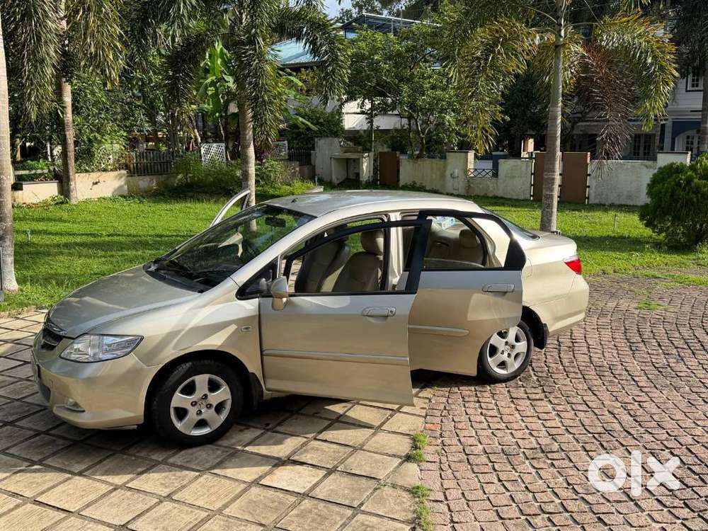 Dolphin Honda City 200 -excellent Condition  Ready To Drive