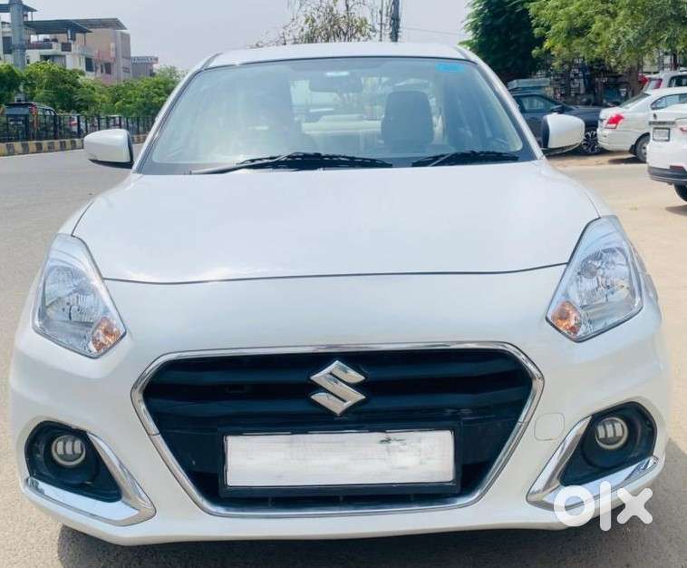 Maruti Suzuki Dzire 1.2 Vxi, 2023, Petrol
