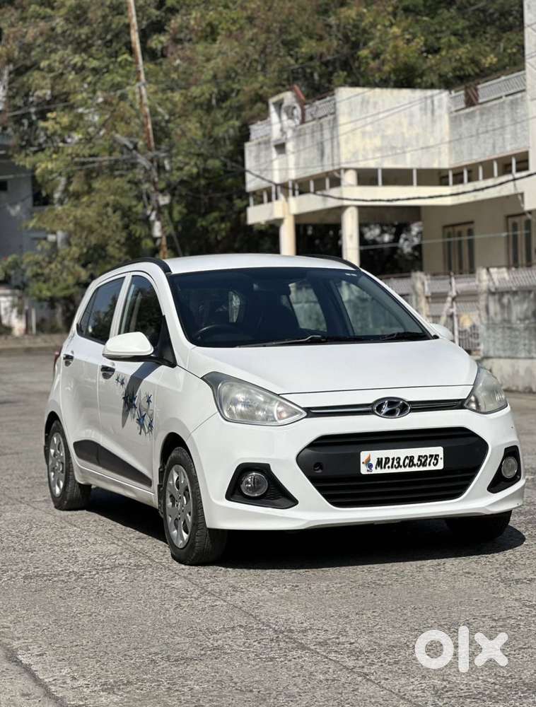 Hyundai Grand I10 1.2 Kappa Sportz Option, 2016, Cng & Hybrids