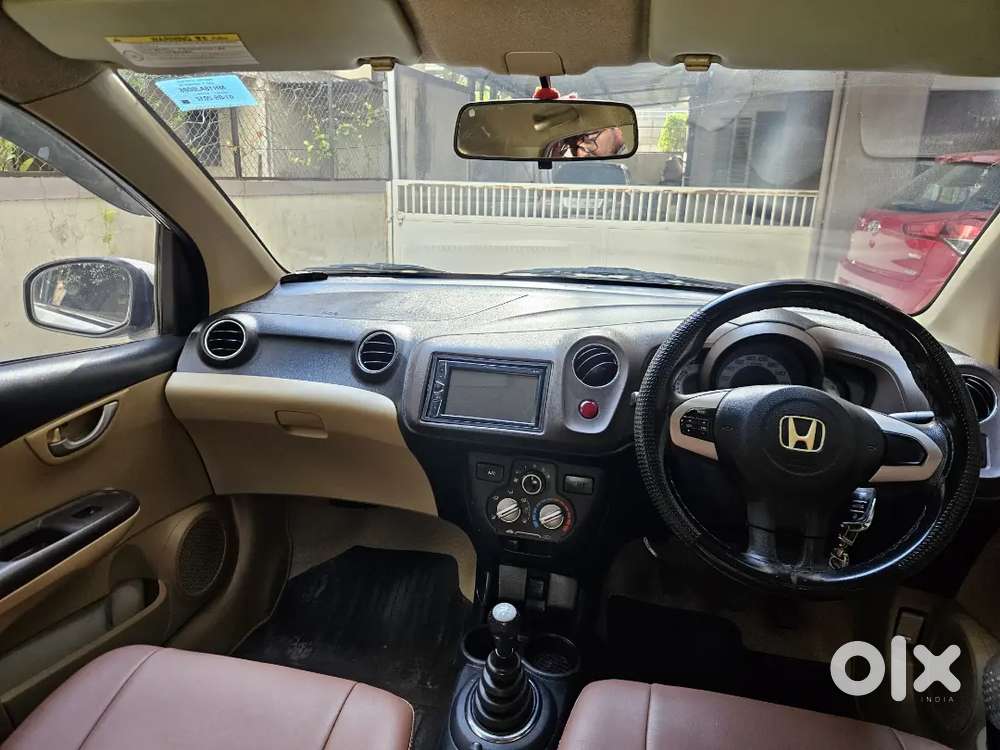 Honda Brio 2012 Petrol Well Maintained