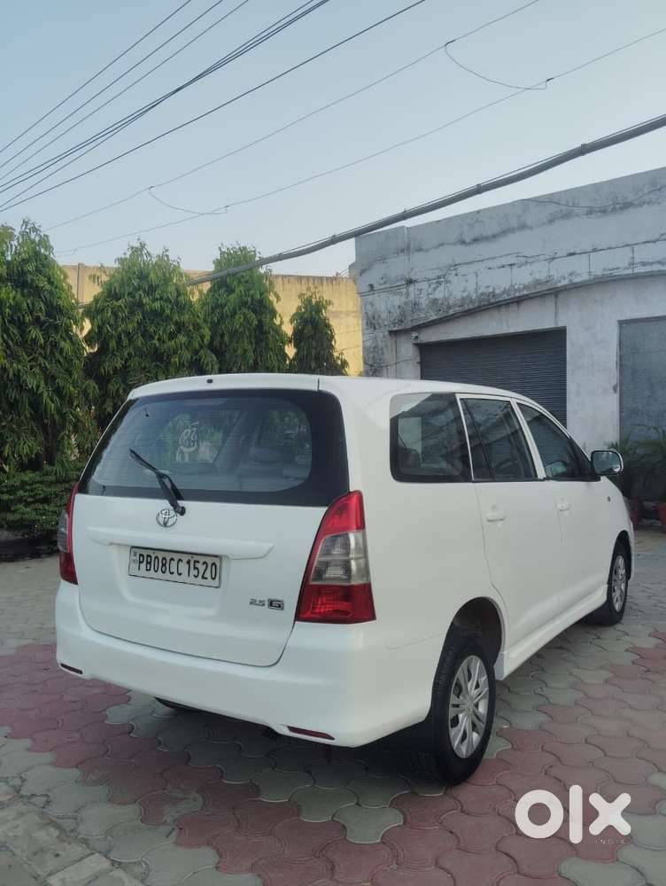 Toyota Innova 2.5 Gx 8 Str Bsiv, 2012, Diesel