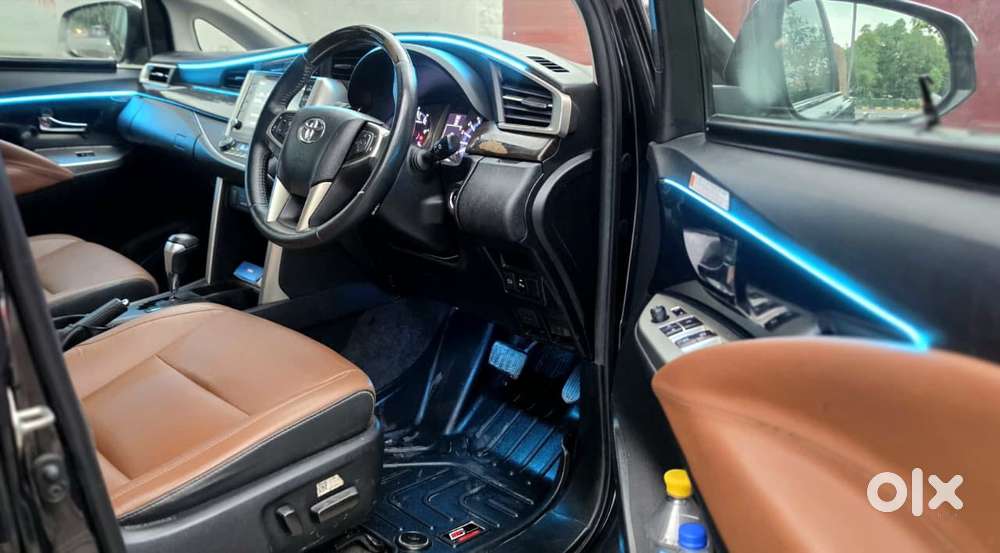 Toyota Innova Crysta 2.8 Zx At, 2022, Diesel