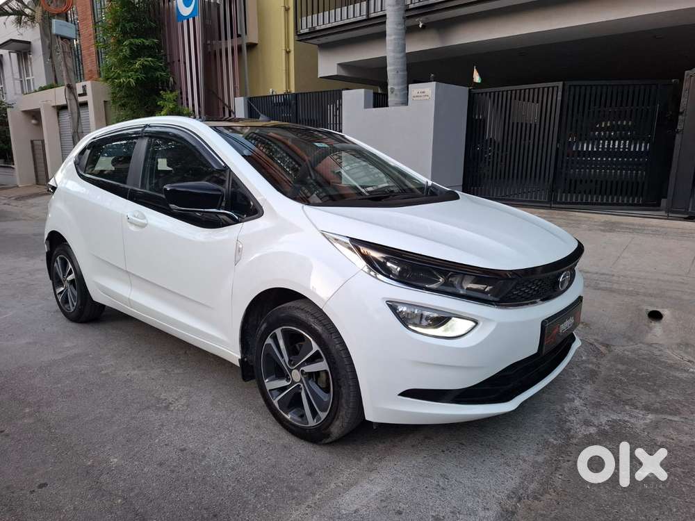 Tata Altroz Xz Plus (s), 2023, Petrol