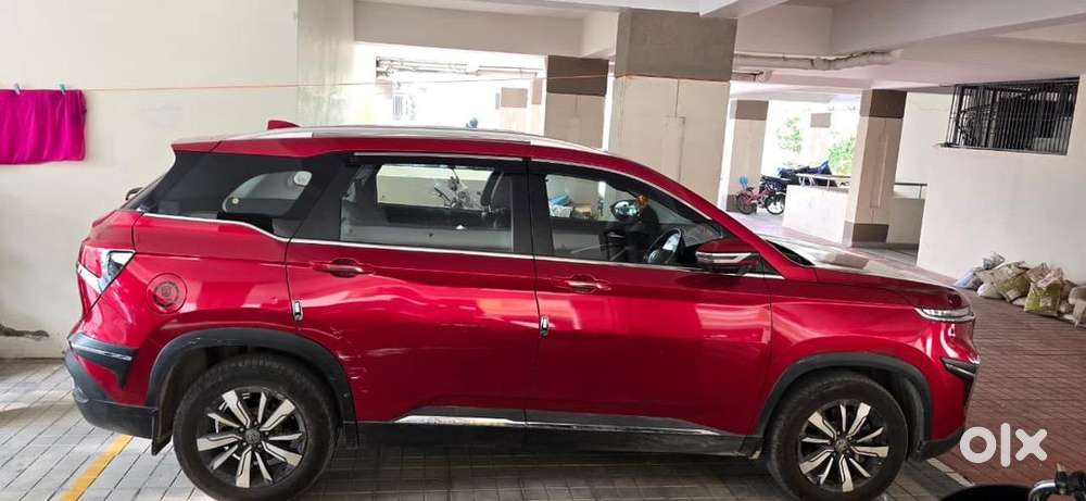 Mg Hector Top End