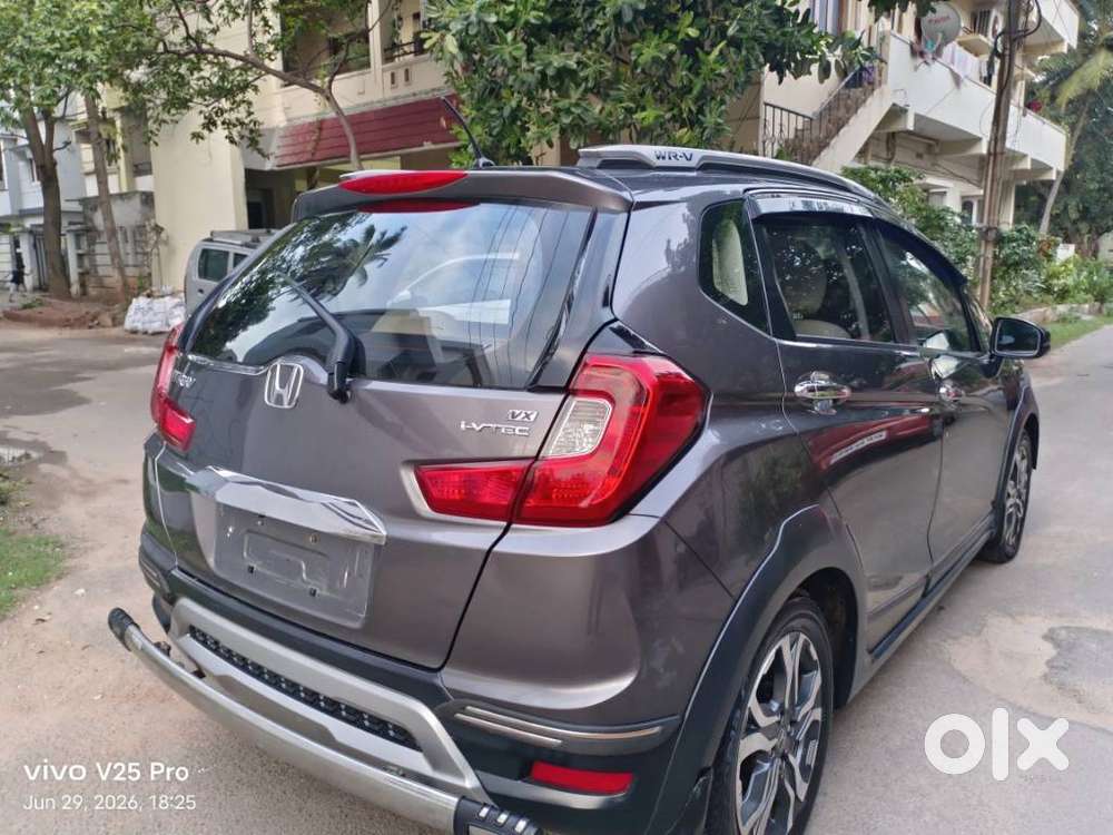Honda Br-v I-vtec Vx Mt, 2017, Petrol
