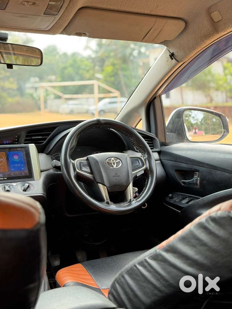 Toyota Innova Crysta 2017 Diesel Well Maintained