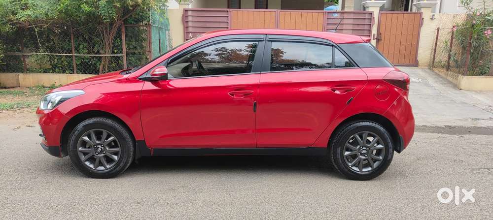 Hyundai Elite I20 Sportz (o) 1.2 Mt, 2020, Petrol