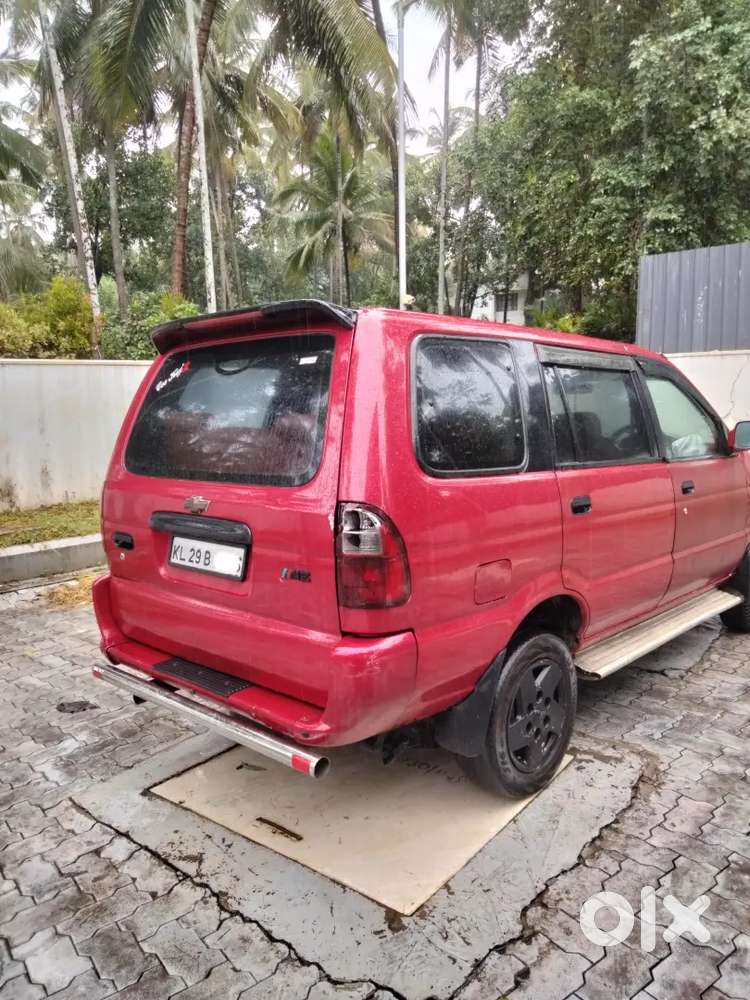 Chevrolet Tavera 2010